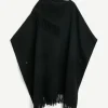 By Malene Birger Turtlo uldponcho