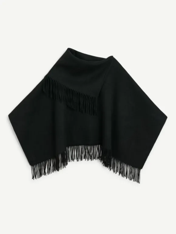 By Malene Birger Turtma poncho i uld