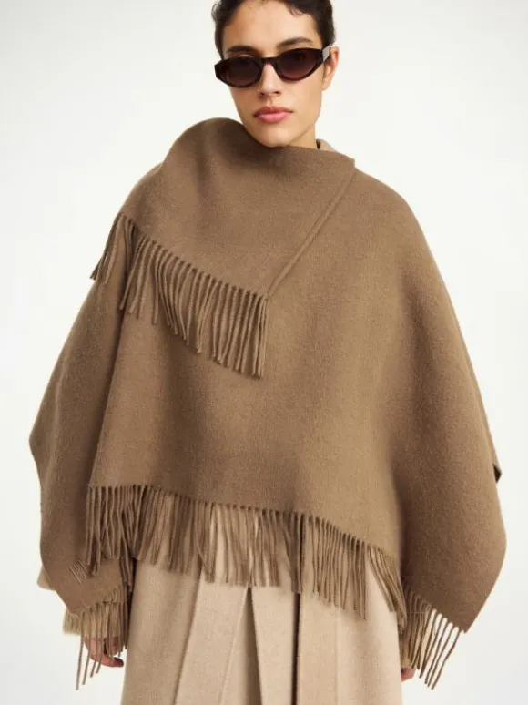 By Malene Birger Turtma poncho i uld